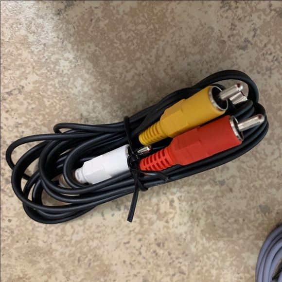 Sony HANDYCAM Model: DCR-SX41. Camcorder Color: Red - Picture 9 of 11